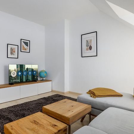 Home By Doni I Serviced Apartments I Ruhig I Zentral Nahe Rmcc, Staatsheater & Landtag Wiesbaden Extérieur photo