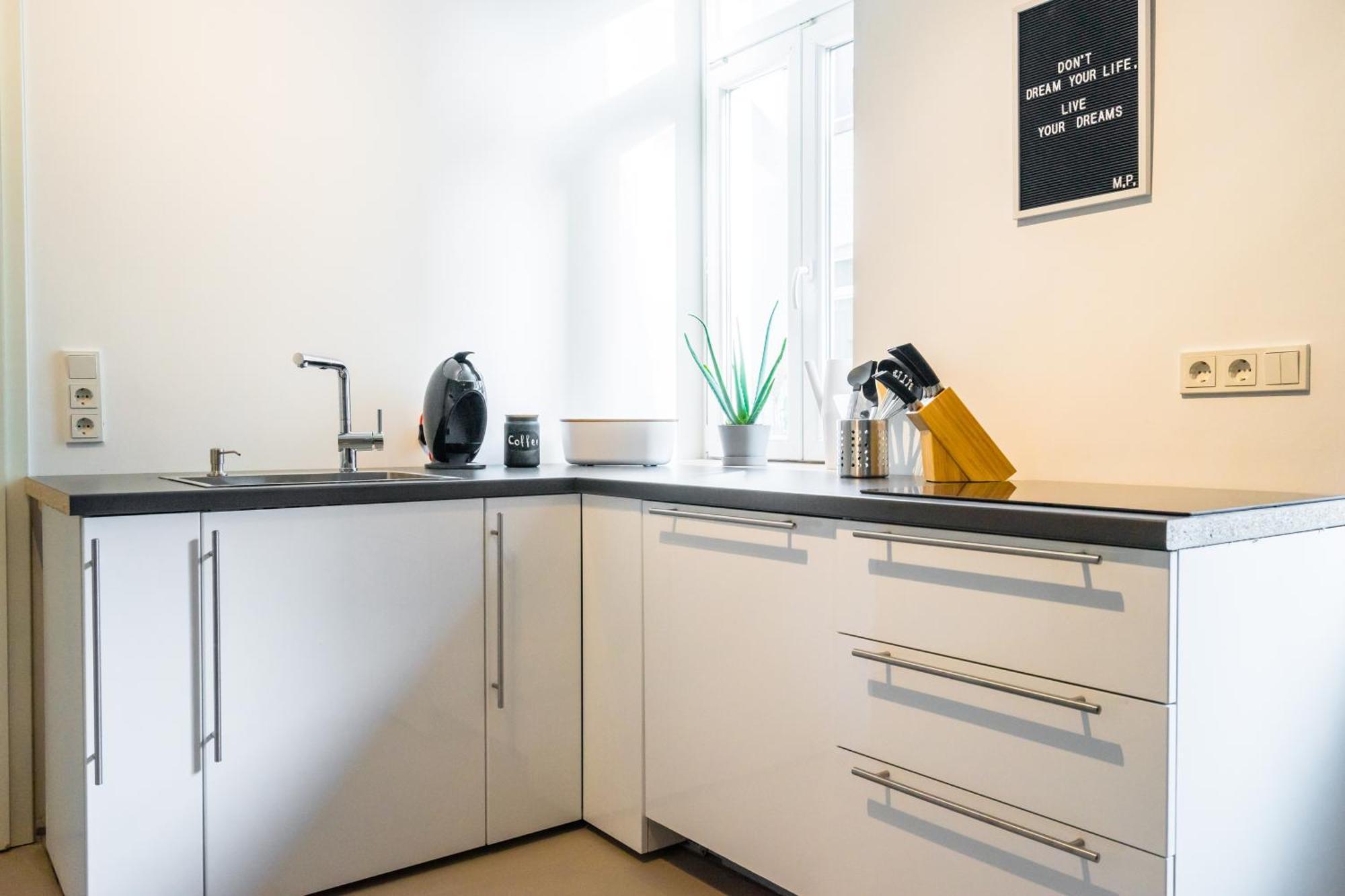 Home By Doni I Serviced Apartments I Ruhig I Zentral Nahe Rmcc, Staatsheater & Landtag Wiesbaden Chambre photo