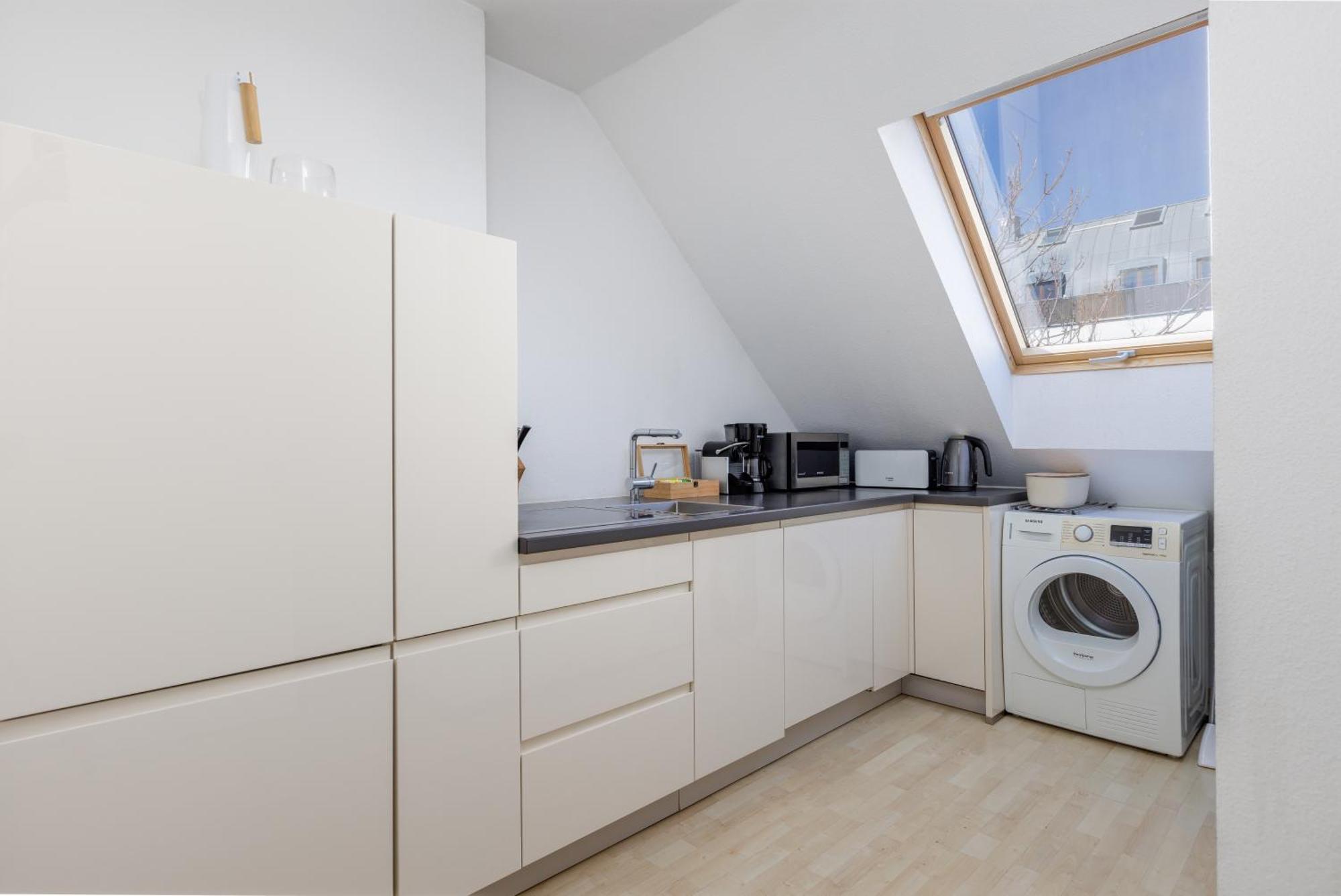 Home By Doni I Serviced Apartments I Ruhig I Zentral Nahe Rmcc, Staatsheater & Landtag Wiesbaden Extérieur photo